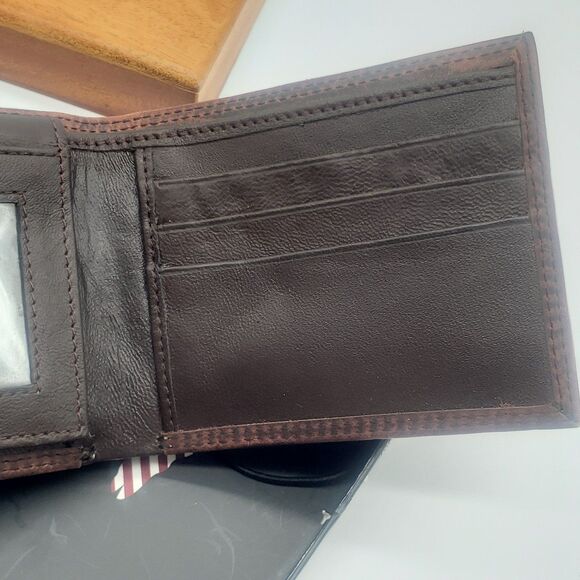 Genuine Leather Wallet by American Bison + Premium Gift Box - Picture 4 of 9